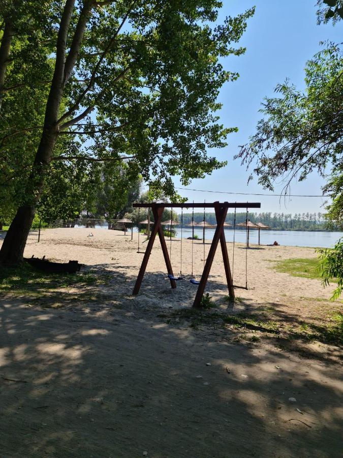 River View - Danube Celarevo Exteriör bild